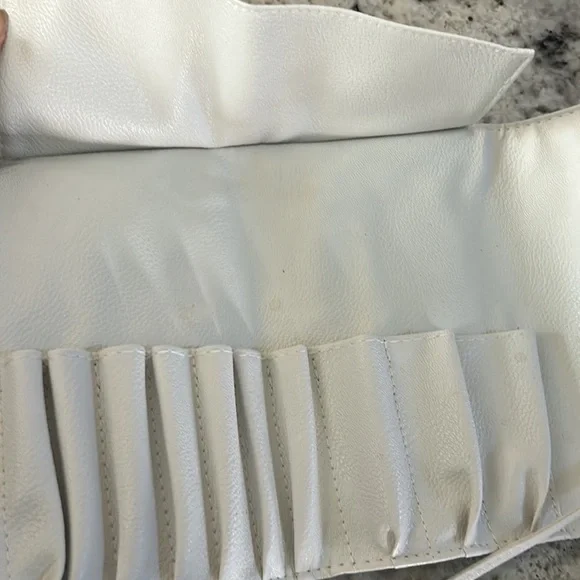 makeup brush case - Picture 3 of 3